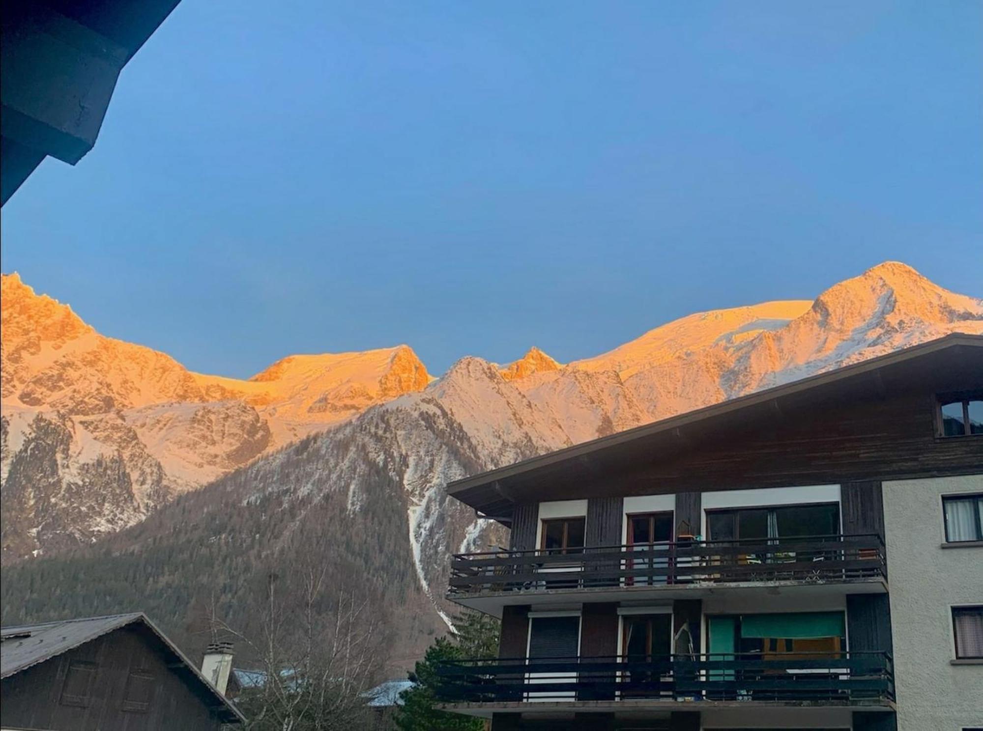 Les Dryades - Renove - Balcon Avec Vue Mt Blanc Les Houches Exterior photo